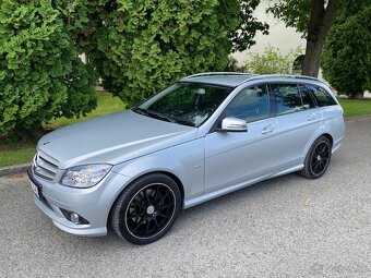 Mercedes-Benz c320 - 2