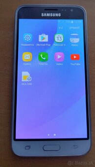 Samsung Galaxy J3 (2016) - 2