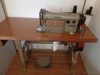 Priemiselny šijací stroj - 2