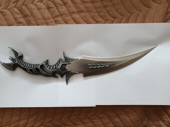 Predám fantazy nôž  aquaman - 2