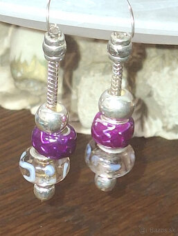 STRIEBORNÉ NÁUŠNICE - 2