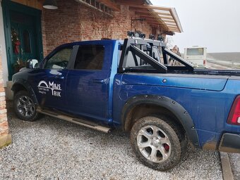 Konštrukcia , rollbar Dodge RAM 4th s raamboxami - 2