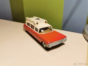 Corgi toys Ambulancia - 2