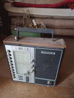 Predám staré rádia - 2