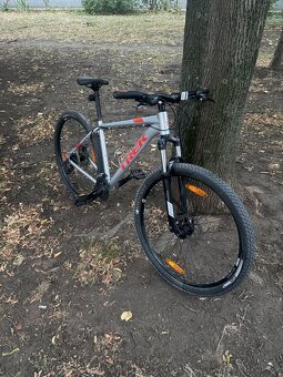 TREK MARIN 5 - 2