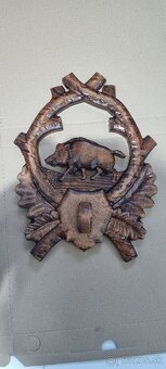 Podložku pod trofeje diviak - 2