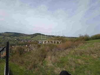Stavebný pozemok- Dolný Lieskov- 4770 m2 - 2