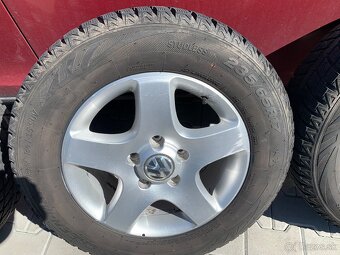 Hlinikove kolesa VW 5x130  + zimné pneu 235/65 R17 - 2
