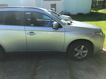 Mitsubishi Outlander 2.2 D - 2