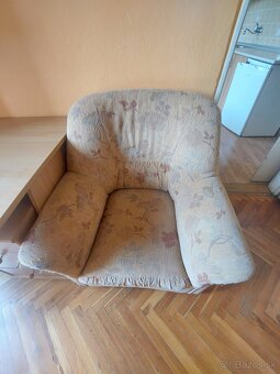 Darujem sedačku, Nitra-Chrenová - 2