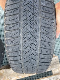 Pirelli SOTTOZERO 3 245/40 R19 (Run flat) - 2