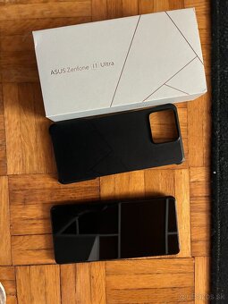 Asus zenfone 11 ultra 12/256GB - 2