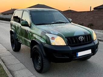 Toyota Land Cruiser 3.0 D-4D 4x4 - 2