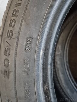 Pneumatiky 205/55 r16 dunlop zimne - 2