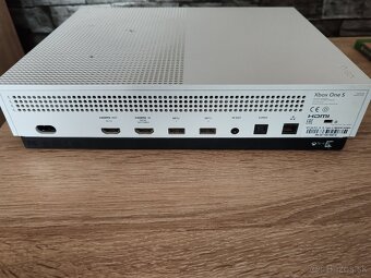 XBOX ONE S - 2