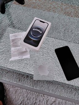 iPhone 16e 128GB white - 2