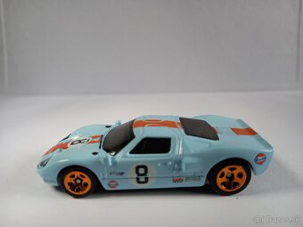 HOT WHEELS - FORD GT40,GT40 Mk.IV-GULF - POZRI DETAILNÉ FOTO - 2