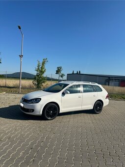 Volkswagen Golf VI (6) Variant 1.6 TDI 4Motion - 2