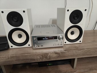 onkyo mini hifi system - 2