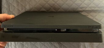PS4-1TB - 2