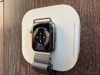 Apple Watch series 8 - 2