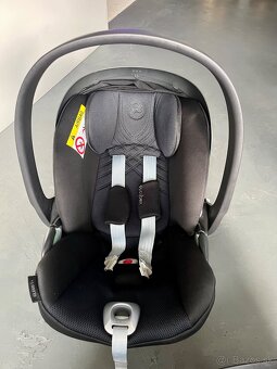 Cybex Cloud T i-Size + otočná ISOFIX základňa Cybex Base Z - 2