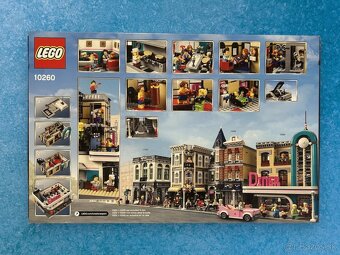 LEGO Creator Expert: Downtown Diner (10260) - 2