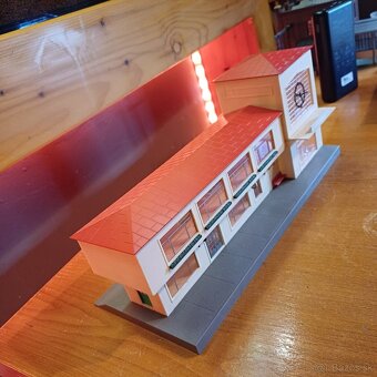 modelova zeleznica HO Stanica - 2