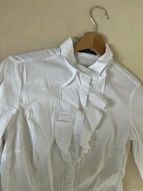 Biela košeľa s volánom - 2