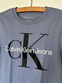 Calvin Klein tričko - nové - 2
