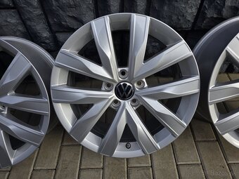 5x111 R17 VW Marstrand Arteon Passat Alltrack - 2
