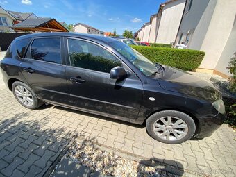 Mazda 3 Hatchback - 2