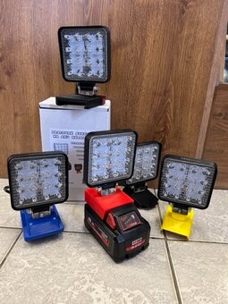 Led svetlo na batériu Makita 18V - 2