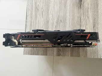 GIGABYTE GeForce AORUS GTX 1080 8G - 2