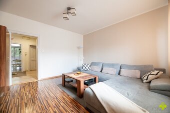 Nadčasový 2-izbový byt s lodžiou na prenájom - 2