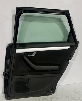 Audi A4 B7 AVANT, prave zadne dvere, KOMPLETNE - 2