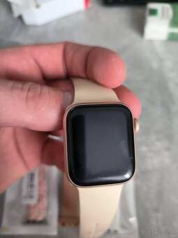 Apple watch 4 40mm rose gold - 2