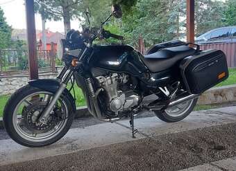 Suzuki GSX 1100 G - 2