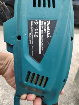 Strunová elektrická kosačka Makita UR3501 - 2