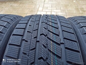 zimne pneu 225/40 R18 - 2