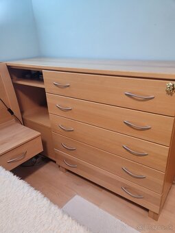 Komoda - 2