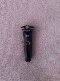Predám holiaci strojček Philips serie 5000 - 2