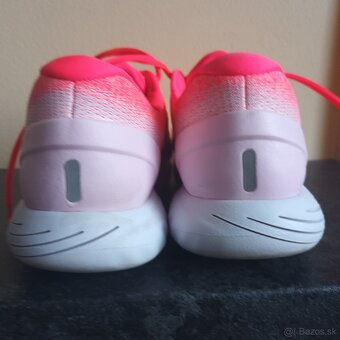 Predám botasky Nike v.41 - 2