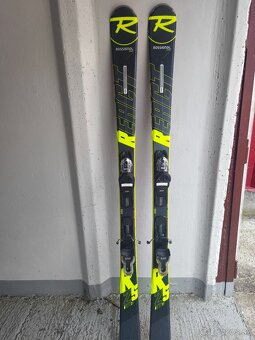 Predal lyže a lyžiarky - 2