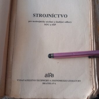 2x knihy strojárstvo a stolarstvo - 2