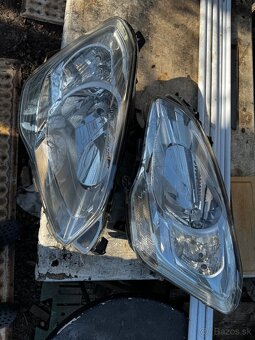 Citroen berlingo svetlá - 2