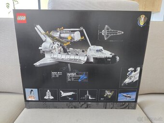 Predám LEGO CREATOR EXPERT 10283 NASA Space Shuttle Discover - 2