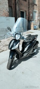 Piaggio Medley 125 Sport ABS - 2