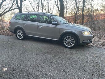 Volkswagen Passat b7 Alltrack 2.0 TDI BMT 4MOTION - 2