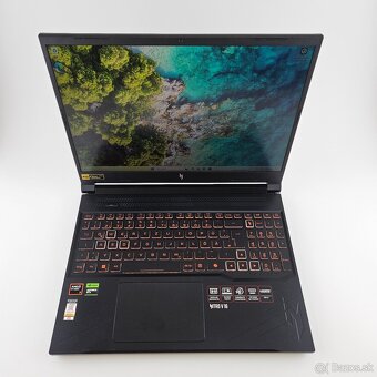Acer Nitro V 16 - Ryzen 7 8845HS / 16GB / GeForce RTX 4060 - 2